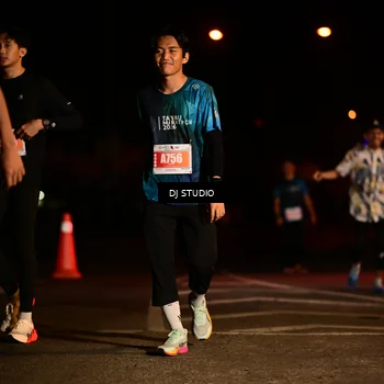 Runner Photo 4737697