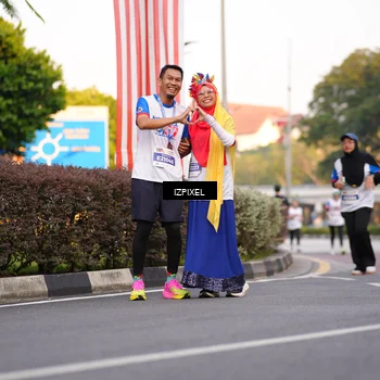 Runner Photo 4737755