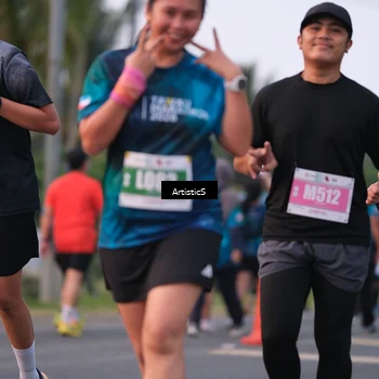 Runner Photo 4738213