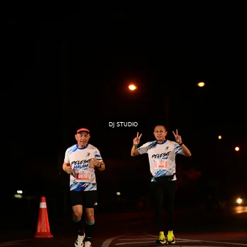 Runner Photo 4738247