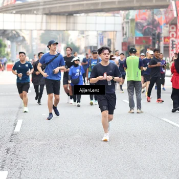 Runner Photo 4738480