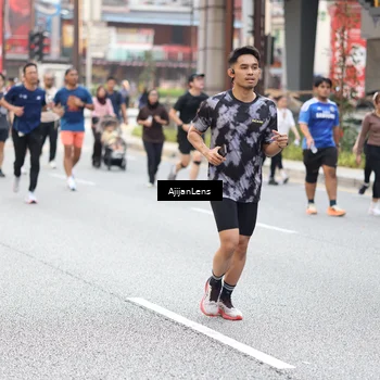 Runner Photo 4738975