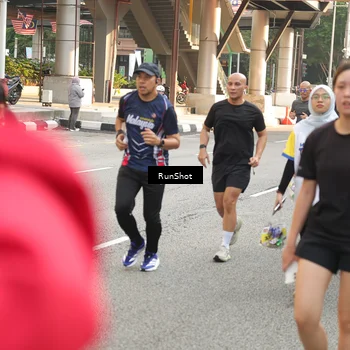 Runner Photo 4739359