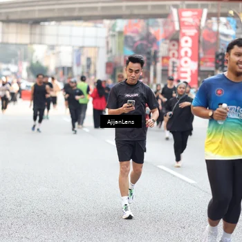 Runner Photo 4739710