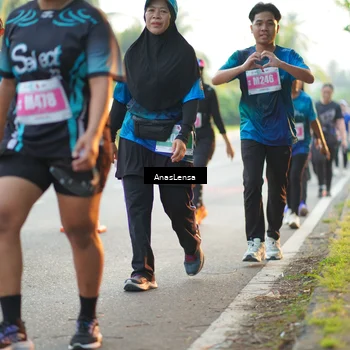 Runner Photo 4739735