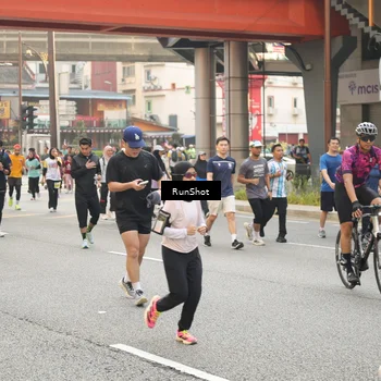 Runner Photo 4740032