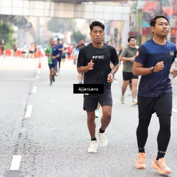 Runner Photo 4740071