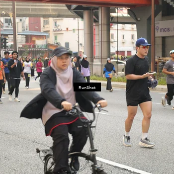 Runner Photo 4740184