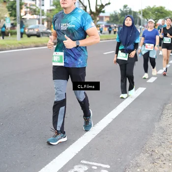 Runner Photo 4740474