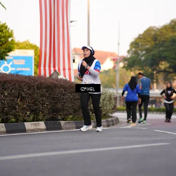 Runner Photo 4740656