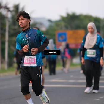 Runner Photo 4740668