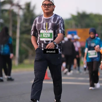 Runner Photo 4740972