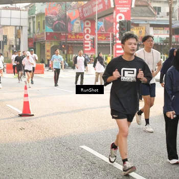 Runner Photo 4741072