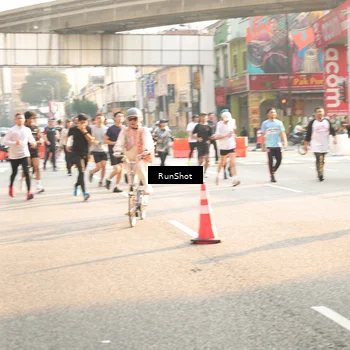 Runner Photo 4741091