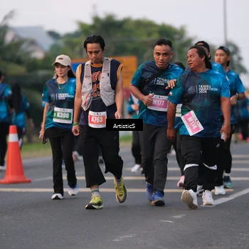 Runner Photo 4741170