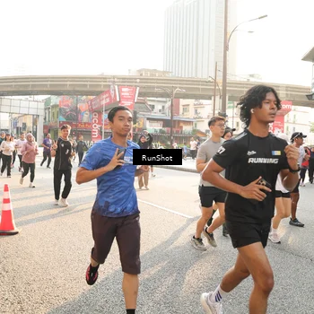 Runner Photo 4741468