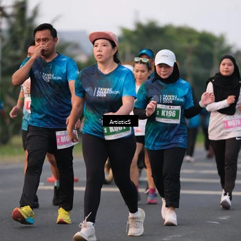 Runner Photo 4741693