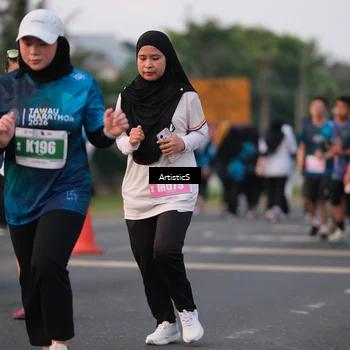 Runner Photo 4741758
