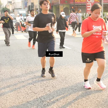 Runner Photo 4741833