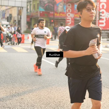 Runner Photo 4741852