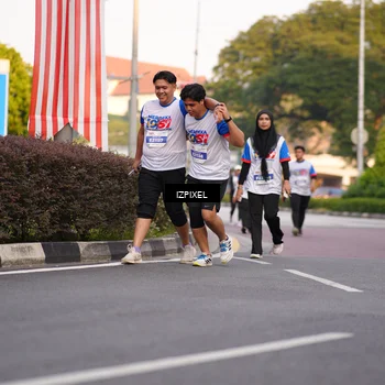Runner Photo 4741993
