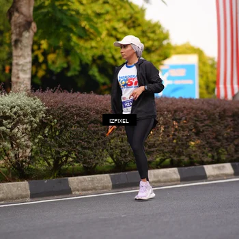 Runner Photo 4742107