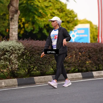 Runner Photo 4742113