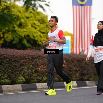 Runner Photo 4742134