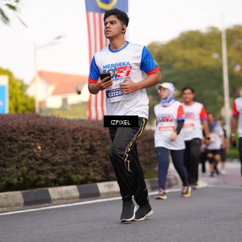 Runner Photo 4742265
