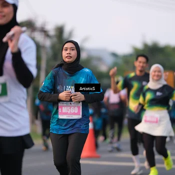Runner Photo 4742345