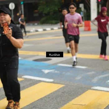Runner Photo 4742472