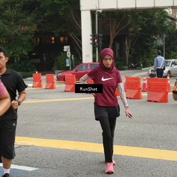 Runner Photo 4742501