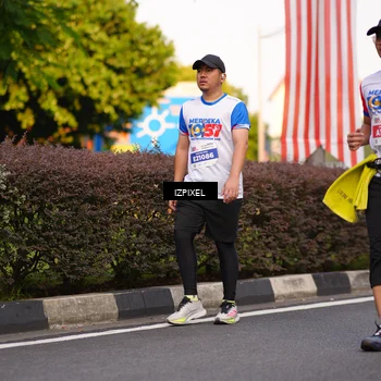 Runner Photo 4742511