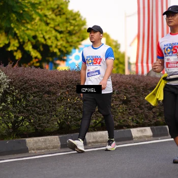 Runner Photo 4742512