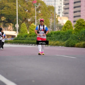 Runner Photo 4742572