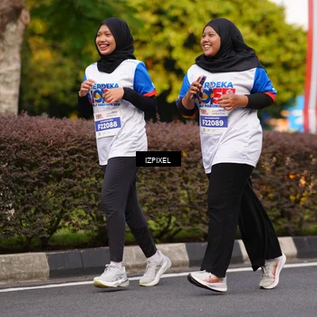Runner Photo 4742625