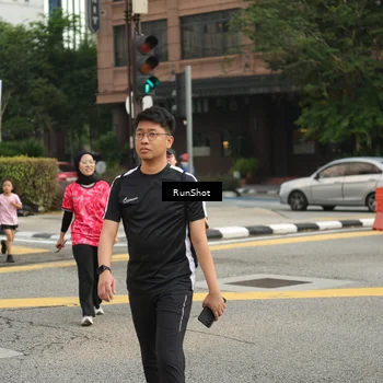 Runner Photo 4742678