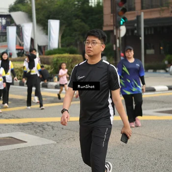 Runner Photo 4742692