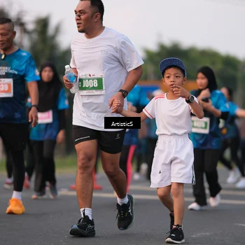 Runner Photo 4742700