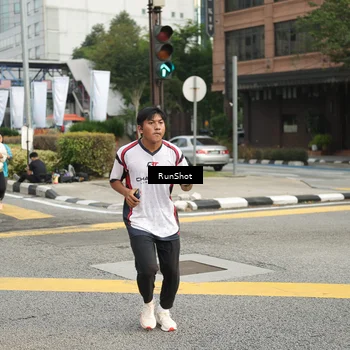 Runner Photo 4742915
