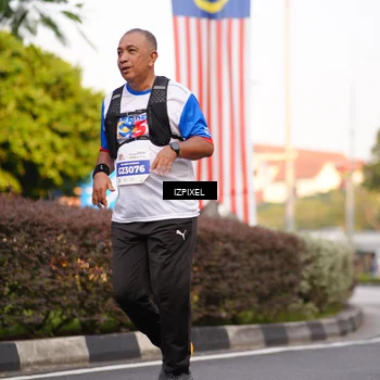 Runner Photo 4742943