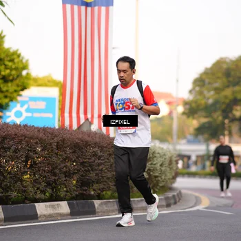 Runner Photo 4742958