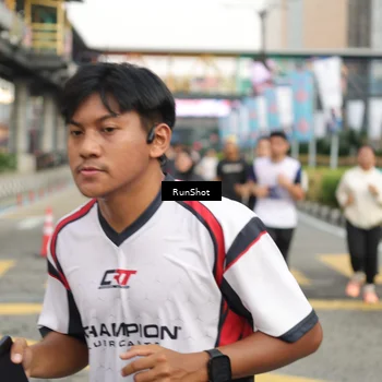 Runner Photo 4742973