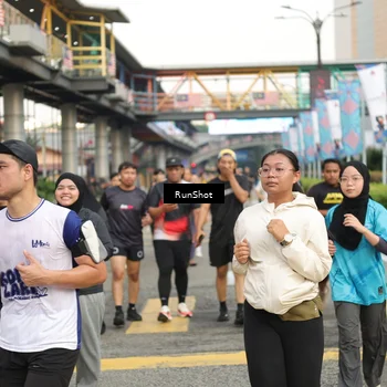 Runner Photo 4743086