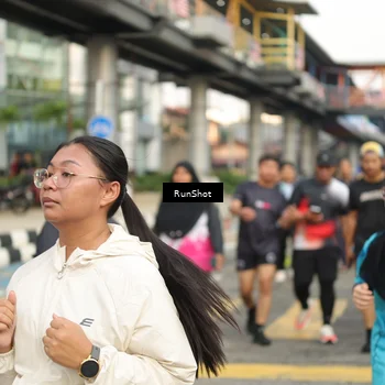 Runner Photo 4743104