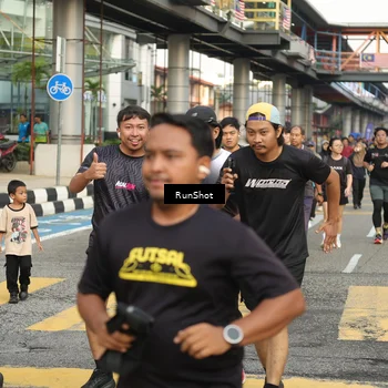 Runner Photo 4743179