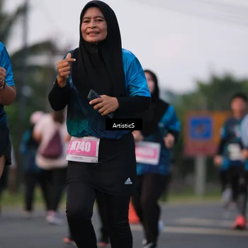 Runner Photo 4743192