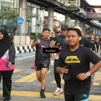 Runner Photo 4743211