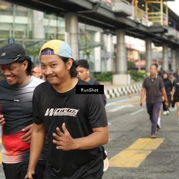 Runner Photo 4743214