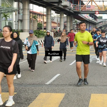 Runner Photo 4743276